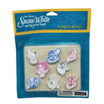 VINTAGE DISNEY SNOW WHITE SEVEN DWARFS 8 PARTY FAVOR RINGS NEW IN PACKAGE - £18.66 GBP
