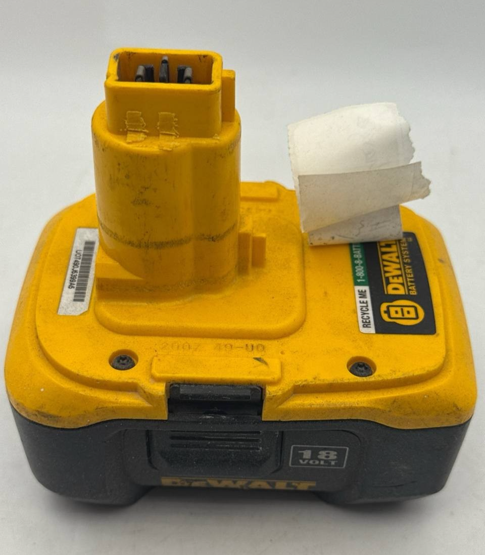DEWALT DC9180 18V XRP Li-Ion Battery For DC9096 DW909 Not Charging READ Item image 3