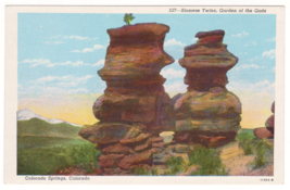 Vtg Postcard-Siamese Twins-Garden of the Gods-Pikes Peak Region-Linen-CO2 - £1.91 GBP