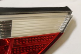 2004-2007 BMW 530i 545i 525i REAR PASSENGER RIGHT QUARTER TAIL LIGHT LAMP M886 image 3