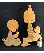 Set Of 2: Laquered Vintage Big Eye Girl w Puppy &amp; Boy w Chick On Wood VG... - $61.54 CAD