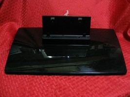 Toshiba Stand Base for 40RV525R, 40RV52R TV Mount Pedestal feet With screws - $39.59
