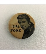 The Fonz Happy Days Henry Winkler Pin Button Vintage 1976 Collectible - $20.24 CAD