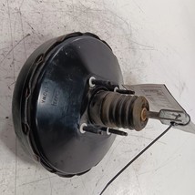 Power Brake Booster Without Turbo Fits 14-19 Ford Fiesta - €42,97 EUR