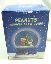 Vintage Hallmark Peanuts Gang Charlie Brown SNOOPY Musical Christmas SNO... - $737.63 MXN