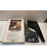 Husky Liners 56251 Front Mud Guard Set for 99-04 GM Truck 00-01 Sub Yuko... - $809.88 MXN