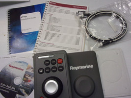 Raymarine ST70 plus + power pilot Keypad Controller - E22118 - BRAND NEW - $178.15