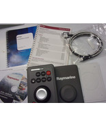 Raymarine ST70 plus + power pilot Keypad Controller - E22118 - BRAND NEW - £140.89 GBP