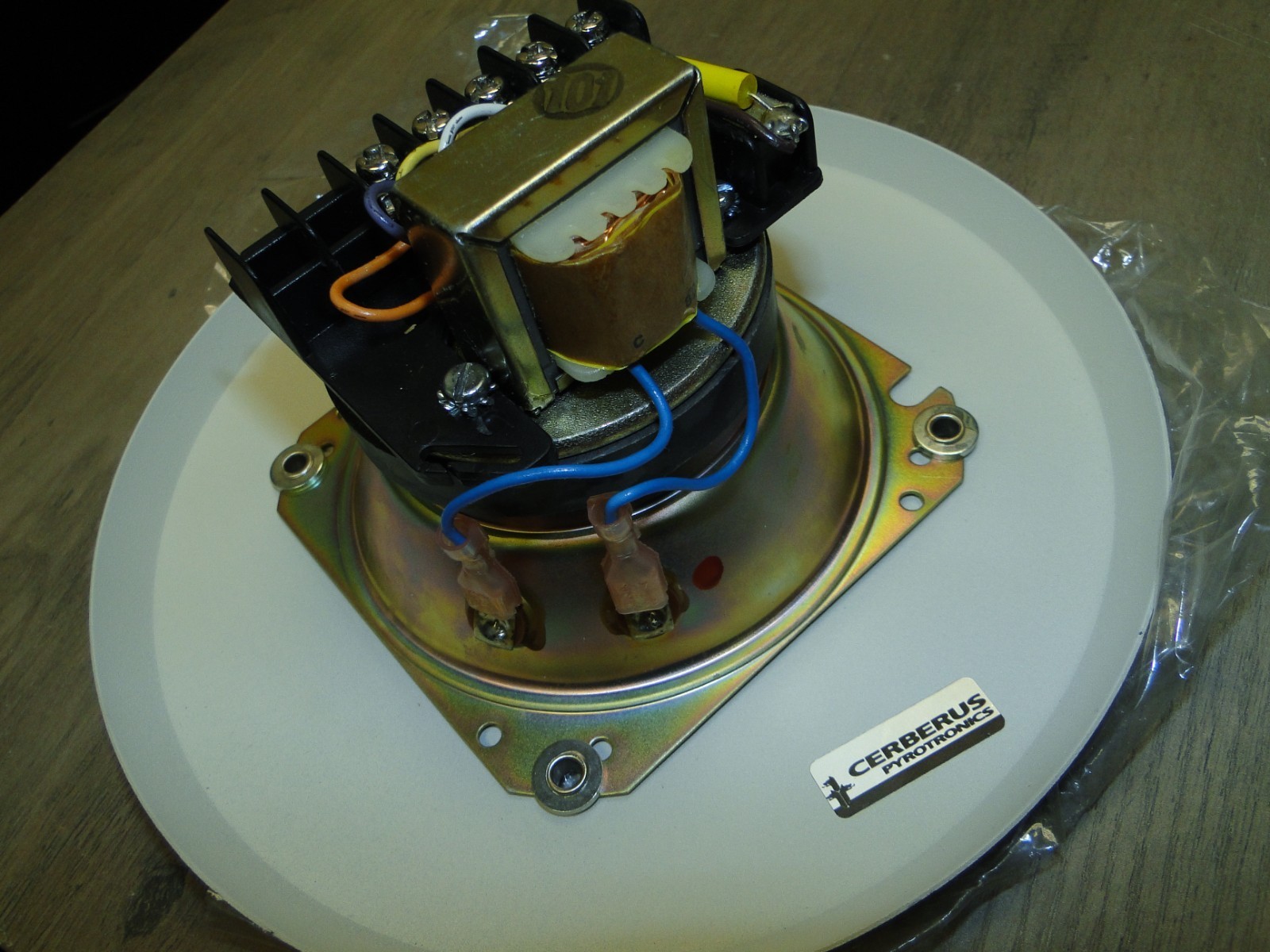Cerberus Pyrotronics SPK-9070W ROUND SPEAKER NEW Item image 4