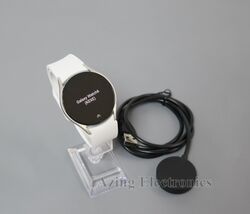 Samsung Galaxy Watch6 SM-R930 40mm Gold Aluminum Case with White Sport Band - €55,80 EUR