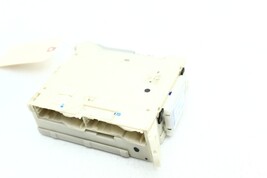 2006-2008 LEXUS IS250 LEFT SIDE INTERIOR UNDER DASH FUSE BOX H1422 image 3