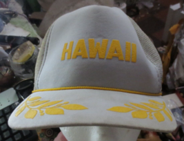 Vintage Trucker Hat Cap Hawaii Light Blue Gray Gold Leaf Rope Mesh Back Snapback - £7.13 GBP