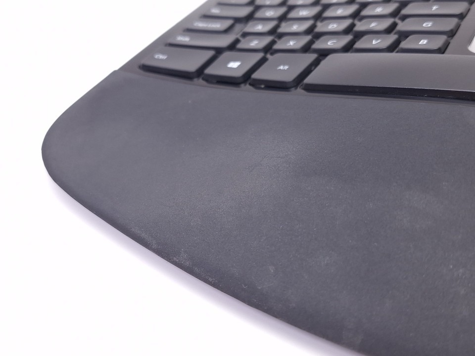 GENUINE Microsoft Sculpt Ergonomic Wireless Keyboard 1559 ( No Receiver ) Item image 7