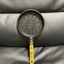 Takashi Murakami Designed Flower Dot flower Pancake Frying Pan only 13.3cm - £33.98 GBP