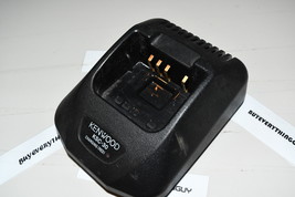 KENWOOD OEM KSC-30 DESK TOP CHARGER ORIGNAL NO AC PLUG / ADAPTER ORIGINA... - $19.99