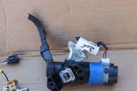2012-2017 Hyundai Accent Ignition Switch & Driver Door Lock Cylinder W/ Key image 5