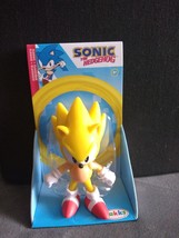 New! Sonic the Hedgehog 30th Anniversary Super Sonic 2.5&quot; Figure Jakks-Pacific - £11.66 GBP