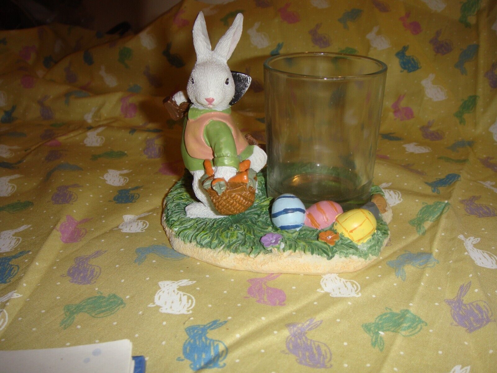 Primary image for Yankee Candle Votive Bunny W/ Basket Of Eggs