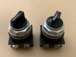 2 Pcs. General Electric  Selector Panel Switch w/ NO/NC Contacts - £19.67 GBP