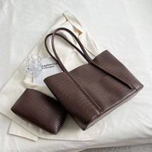 LEFTSIDE Large PU Leather Shoulder  Bag for Women 2022 Winter Fashion Trend Desi - £43.73 GBP