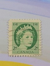 Canada Stamp Queen Elizabeth II 2c Used Wave Cancel 338 - $18.45 MXN
