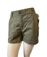 Sanctuary Clothing Green Cuffed Shorts Size S, NWT - $39.08 CAD