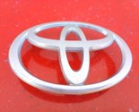 2003 2004 2005-2008 Toyota Corolla Front Grille Emblem Genuine 75311-02110 - $17.09