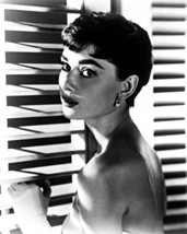 Audrey Hepburn By Blinds Short Hair B&amp;W 16X20 Canvas Giclee - £55.94 GBP