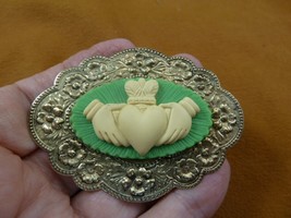 cm38-115 traditional CLADDAGH heart hands Green CAMEO Pin Pendant Jewelry brooch - £26.15 GBP