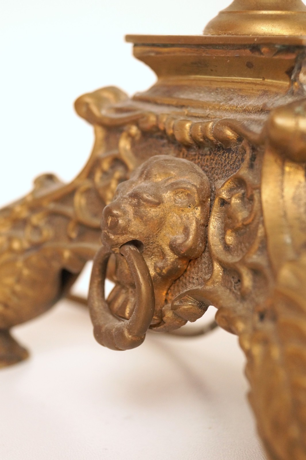 Très Grand Elegante Art Nouveau Lampe de Cuivre Pièce Unique 1940 Löwenköpfe Item image 6