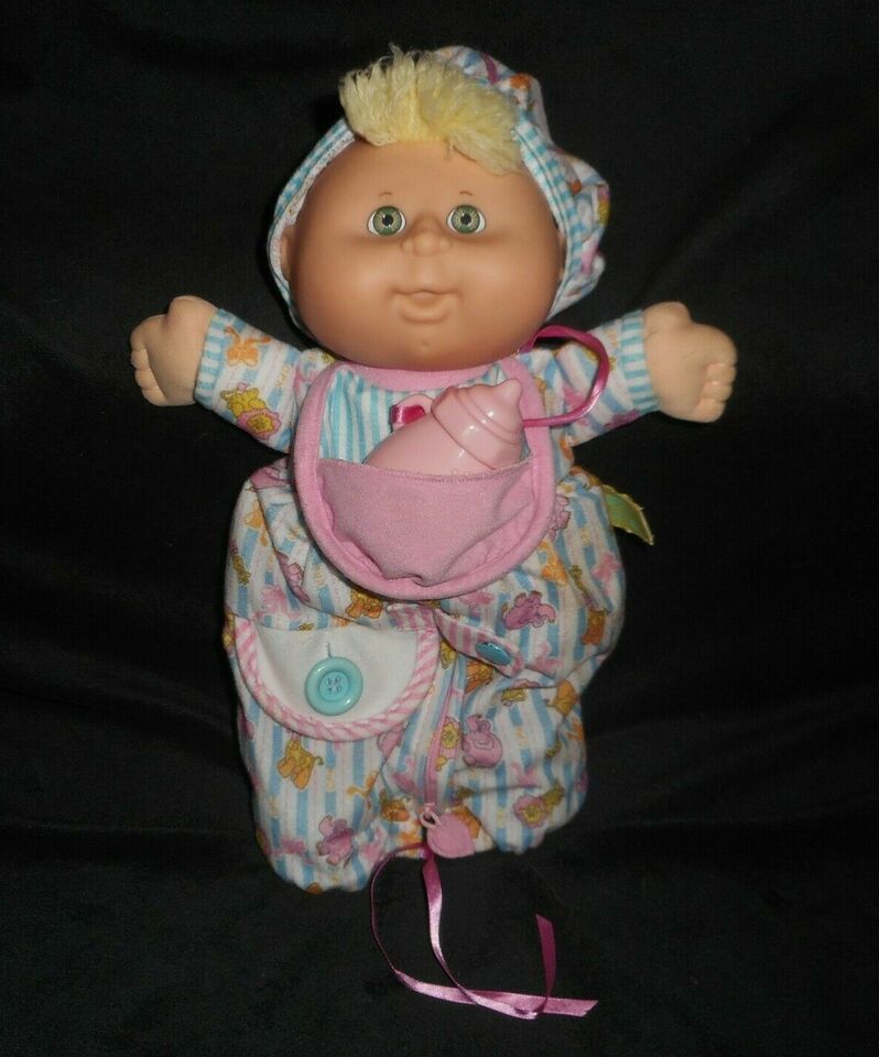 Primary image for VINTAGE 1992 CABBAGE PATCH KIDS 31860 LUV N CARE BABY GIRL BOTTLE PLUSH DOLL TOY