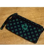 Vera Bradley Notre Dame Collegiate Wristlet Zip Wallet Shamrock - $40.60 CAD