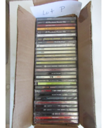 Wholesale Lot of 30 CD&#39;s Assorted Music Look  Lot-P - $275.87 MXN