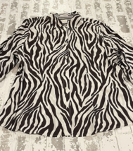 Chicos No Iron Brown Zebra Animal Print Cotton Button Shirt Size 2 12/14 EUC - £14.62 GBP
