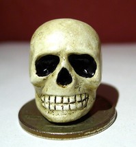 Lemax Skull Spooky Town Graveyard Miniature Figurine Home Decor - $8.86