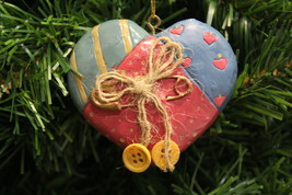 Vintage 1990&#39;s Patchwork Quilt Heart w/ Buttons &amp; Safety Pin Christmas Ornament - £5.58 GBP