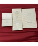 Bundle Of Molton Brown Triple Milled Bar Soap, Bath Salts, And Exfoliati... - €19,35 EUR