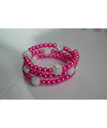 Baby pink and white beaded silver memory wire bracelet - £13.55 GBP