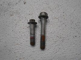 2011 Cadillac CTS Rear Brake Caliper Bracket Bolts Left LH or Right RH - €24,05 EUR