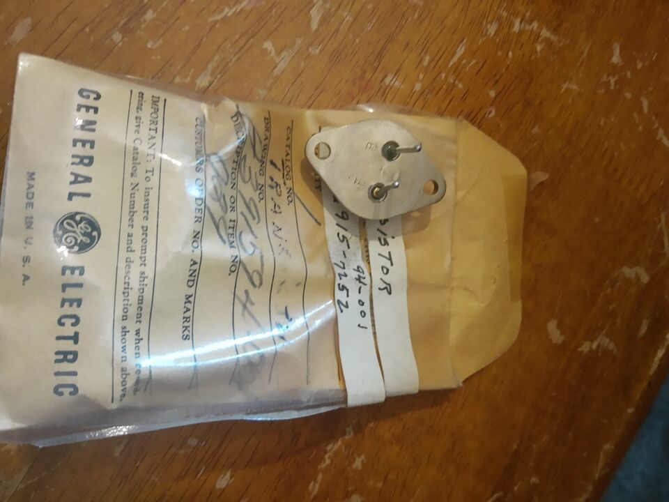 NEW Old Stock Motorola Transistor Resistor # 44a3915 94-001 7252 - $15.19