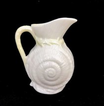 Vtg Belleek Ireland Porcelain Small Nautilus Shell Creamer Yellow Canary Luster - £10.98 GBP