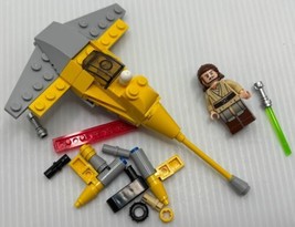 Qui-gon Jinn lightsaber Mini-figure and Aircraft Minifigure Lego - $18.23