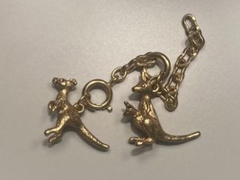 Joan Rivers Noah&#39;s Ark Kangaroo Charms Pair Set With Extenders - £13.15 GBP