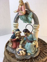 Avon Holiday Treasures Porcelain Figurines Nativity  Mary Joseph Jesus 2002 - £7.89 GBP