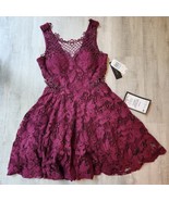City Studio Lace Maroon Cut Out Fit Flare Dress Junior&#39;s Size 5 Small New - $906.26 MXN