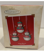 2002 Hallmark Keepsake Ornament~ SNOW BELLES - Porcelain with Memory Card - $11.40
