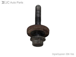 Crankshaft Pulley Bolt For 04-06 Dodge Caravan  3.3 - $363.70 MXN