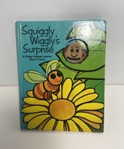 Squiggly Wiggly&#39;s Surprise A Finger Puppet Learns About Colors Surprise 1978 HC - £15.78 GBP