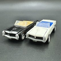 Playing Mantis Johnny Lightning Muscle Cars USA Pontiac GTOs, Made in China - $5.86