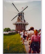 Vintage A Crowd At Windmill Island Holland Michigan 1991 - $2.73 CAD